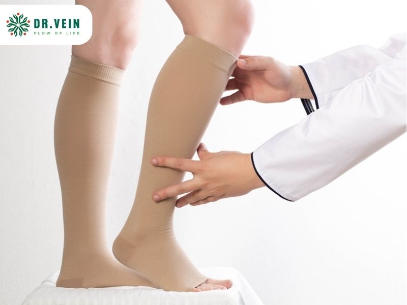 Điều trị suy van tĩnh mạch hiển lớn bằng tiêm xơ UGFS có hiệu quả không?